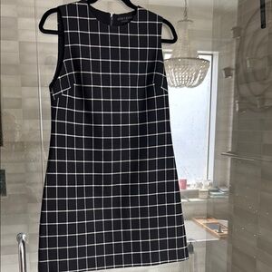 Alice + Olivia Black and White Sheath Mini Dress